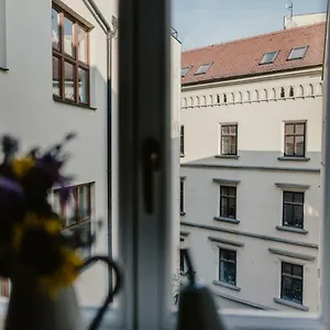 Zelný Trh 30 Apartmán